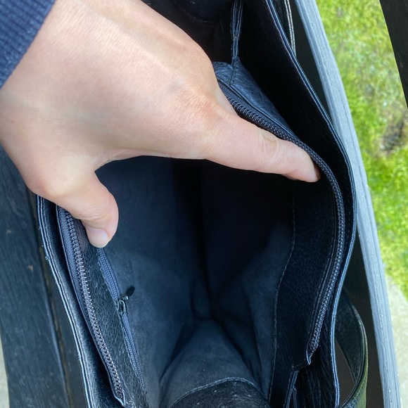 Ostrich Leather Shoulder Bag - Picture 3 of 8